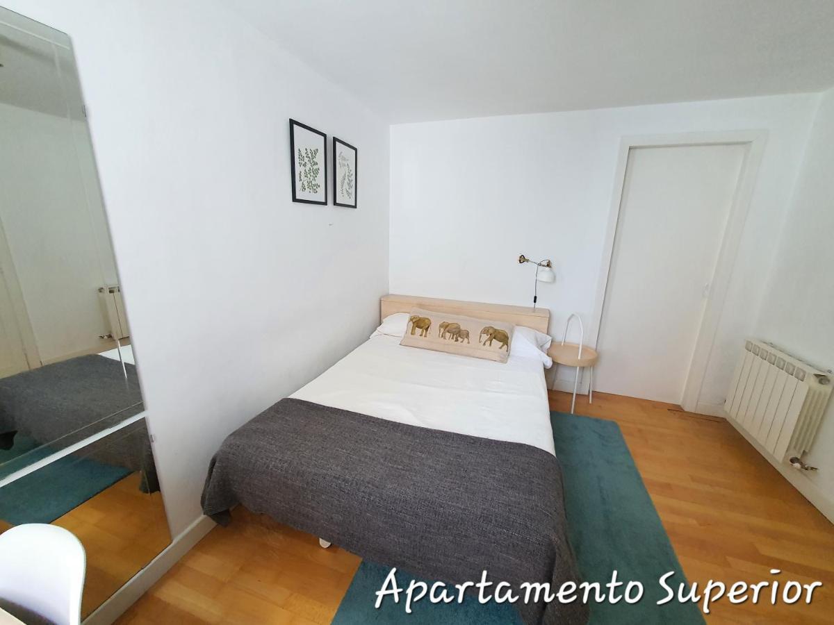 Navas I Apartment ปัมโปลนา ภายนอก รูปภาพ